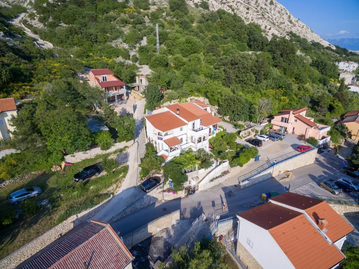 Mirta Apartment Stara Baska 0*,  Croatia