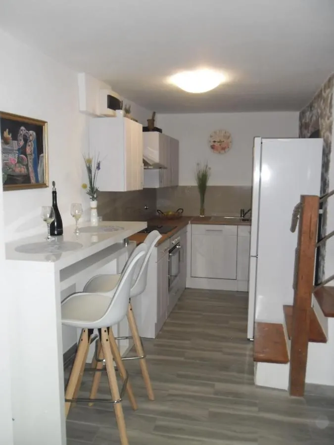 Mirta Apartment Stara Baska