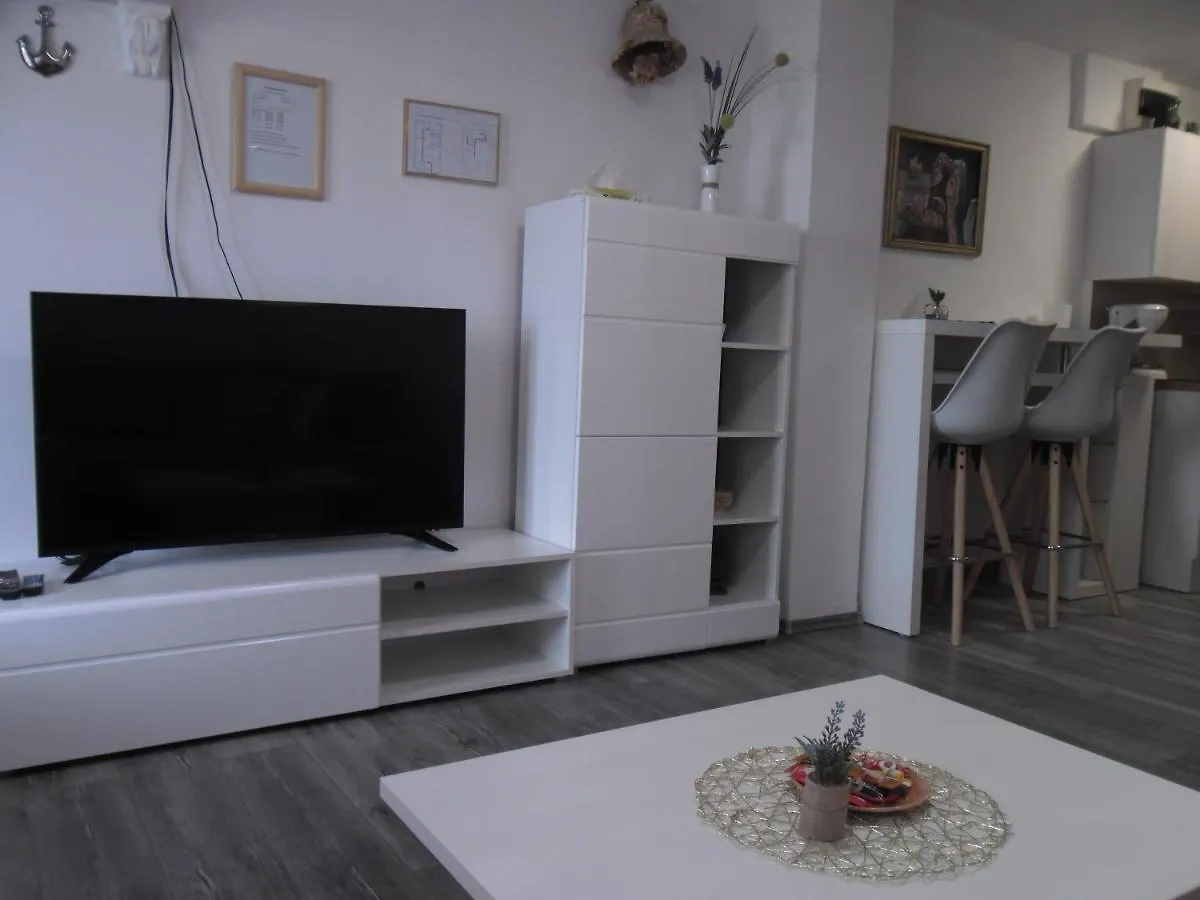 Mirta Apartment Stara Baska