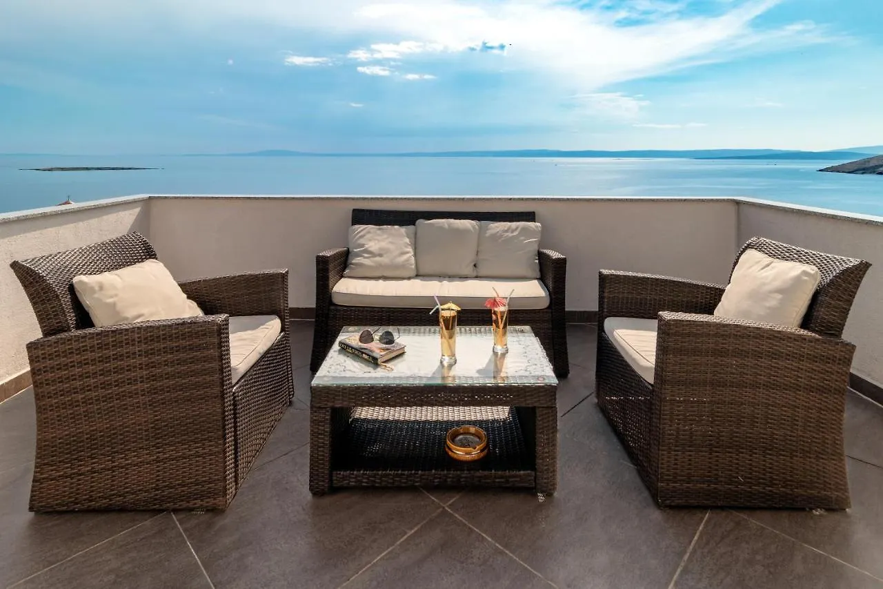 Mirta Apartment Stara Baska Croatia