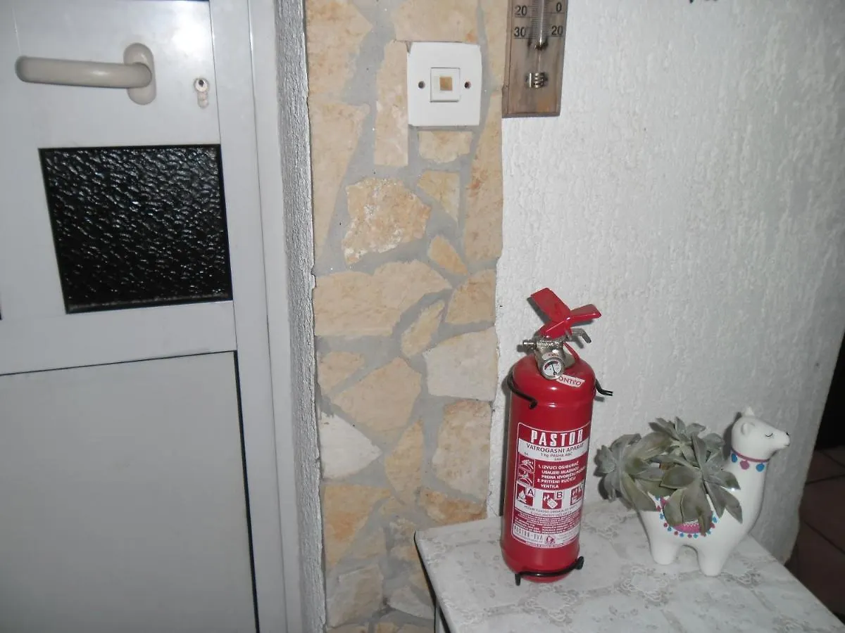 Apartmán Mirta Stara Baška 0*,
